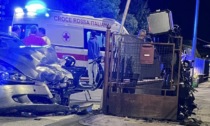 Frontale tra moto e auto a Sestri, grave il centauro