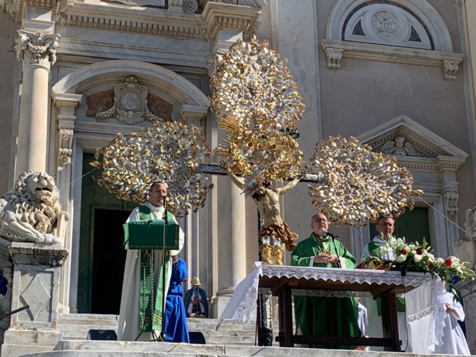 Folla a Lavagna per il raduno diocesano delle confraternite