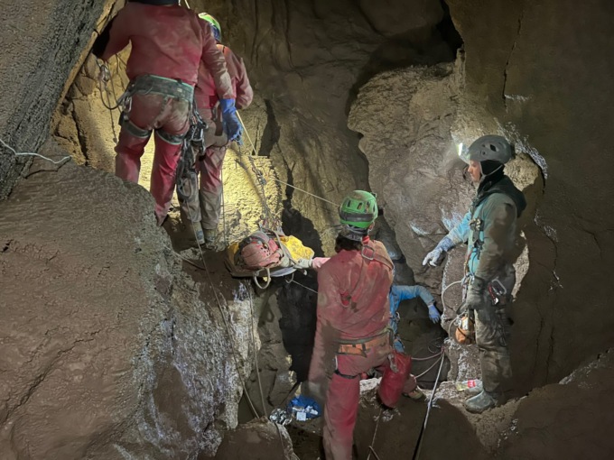 Speleologo salvato in Turchia, ecco chi sono i quattro soccorritori liguri
