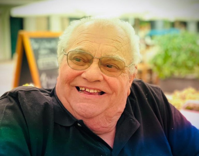 Chiavari piange Gigi De Vecchi