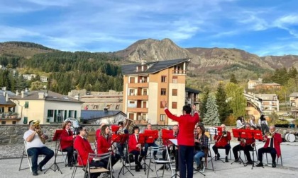 "Appennino in musica", a Santo Stefano bande e cori nelle vie del paese