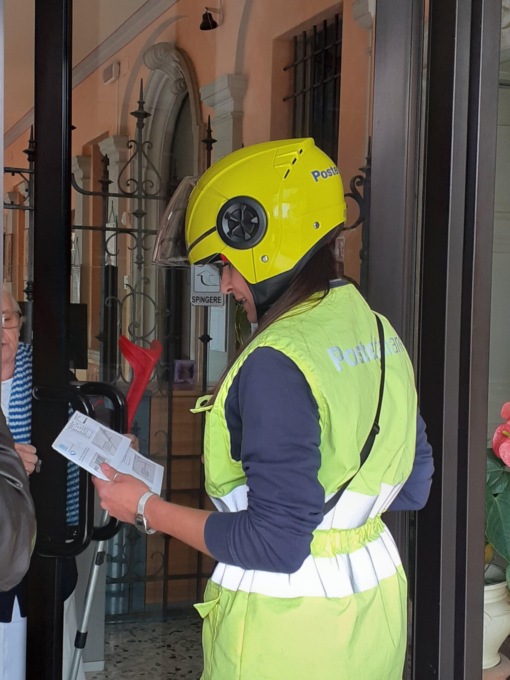 Poste Italiane ricerca nuovi portalettere nel levante genovese