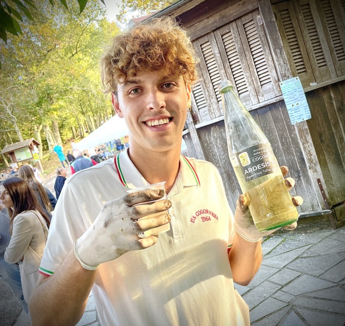 Grande successo per la castagnata del Monte San Giacomo