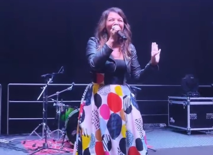 Cristina D’Avena chiude ChiavarInCosplay 2023