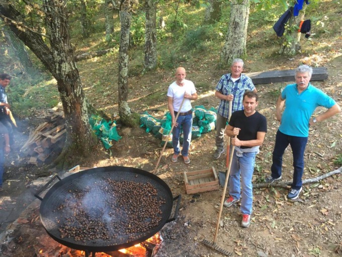 Torna la tradizionale castagnata sul Monte San Giacomo