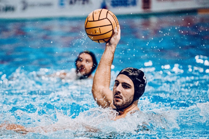 Decima vittoria su dieci partite per la Pro Recco: con l’Ortigia finisce 12 a 7