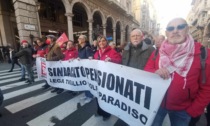 Nuovo sciopero Cgil-Uil anche a Genova, migliaia in corteo