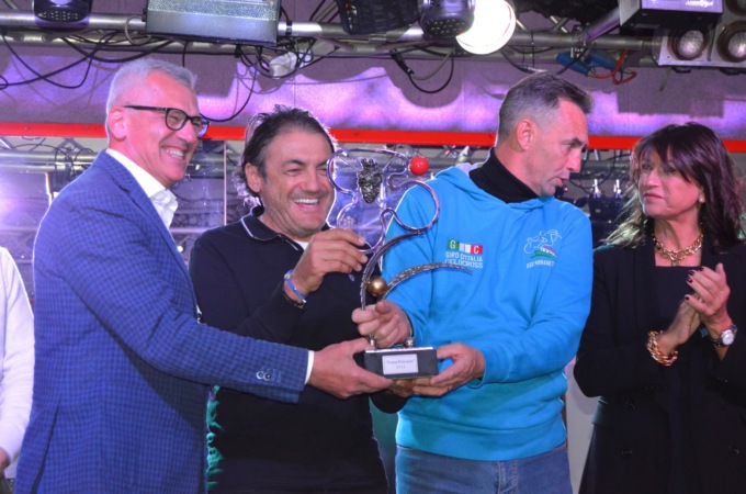 A Claudio Chiappucci il Premio Fontanino