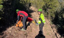 Cade e si ferisce alla testa, soccorsa donna