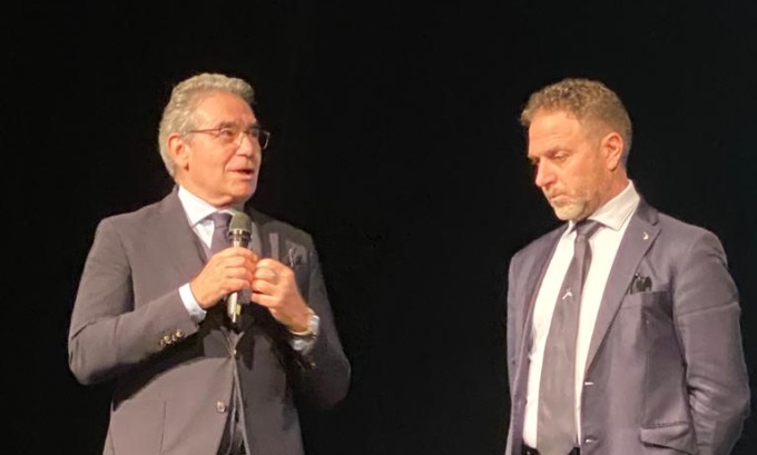 Al via Fattore Comune