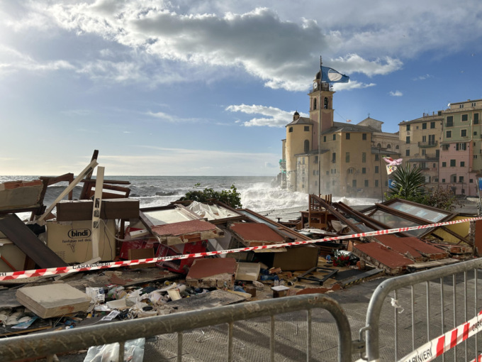 Crollo del ristorante “Golfo Paradiso”, ecco cosa è rimasto