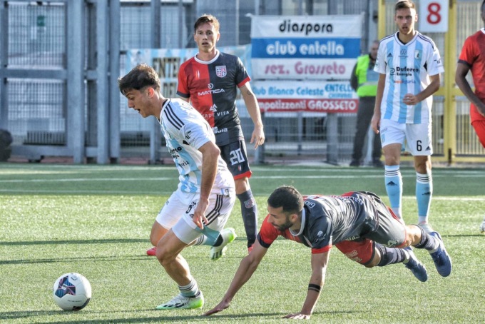 L’Entella vince 2 a 0 contro la Torres