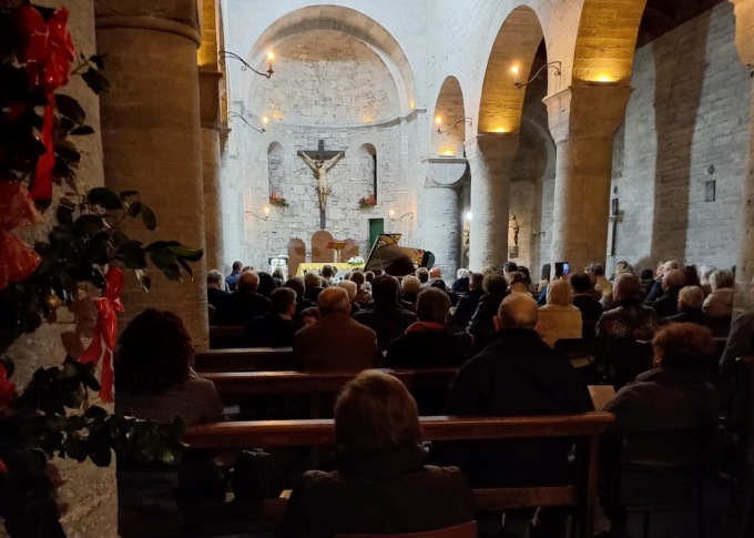 Bacchetti emoziona, coinvolge e racconta