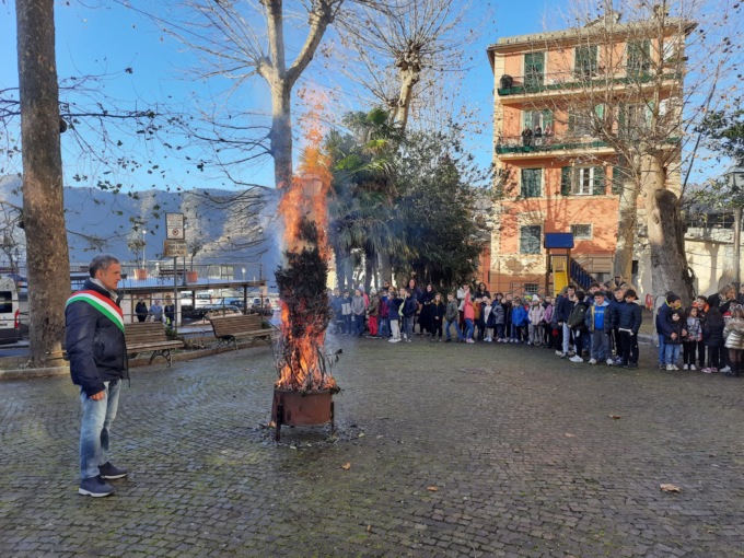 Confuego, stamattina la tradizionale cerimonia a Uscio