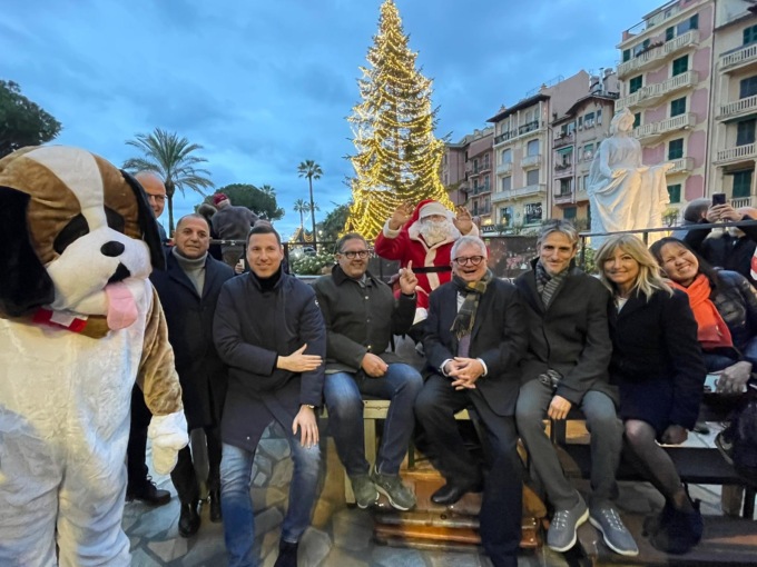 Santa Claus Village, all’inaugurazione anche il presidente Toti