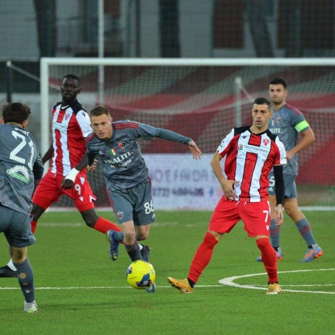 Vis Pesaro-Sestri, 2-2 con finale…da brivido