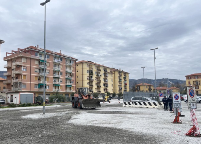 Iniziati a Chiavari gli interventi di manutenzione dell’area parcheggio di via Gastaldi