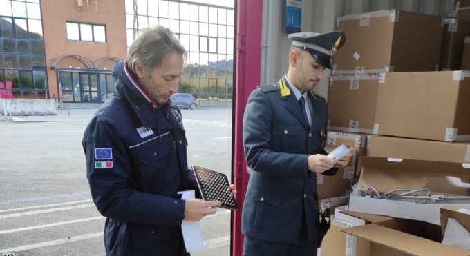 Falso Made in Italy, sequestrati oltre 14mila articoli di rubinetteria