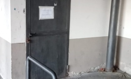 Uscio, vandalizzati i bagni pubblici