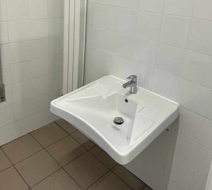 Recco, nuovi servizi igienici in via Massone