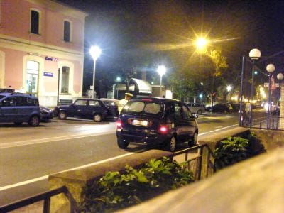 Aveva solo 20 anni la ragazza morta sotto un treno