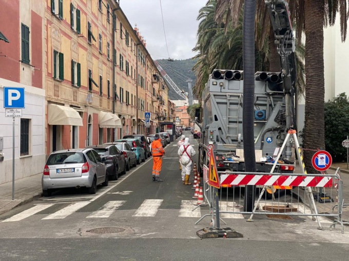 Canali e caditoie, proseguono gli interventi a Sestri