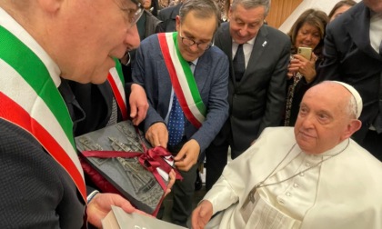 Papa Francesco ha incontrato i sindaci del Golfo Paradiso