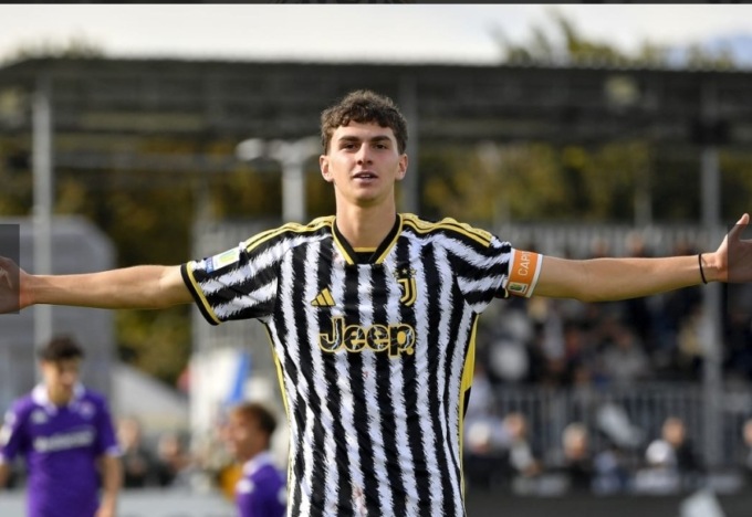 Occhi puntati su Lorenzo Anghelè, giovane talento del calcio