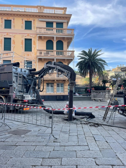 Miglioramento idraulico nel centro storico di Sestri Levante, iniziato intervento in piazza Matteotti