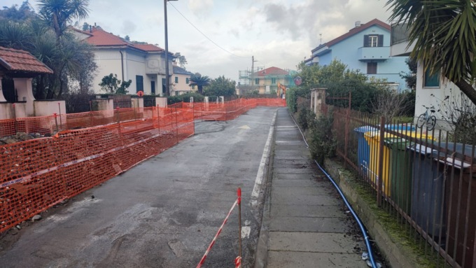 Lavori nel sottosuolo in via Monsignor Vattuone a San Bartolomeo