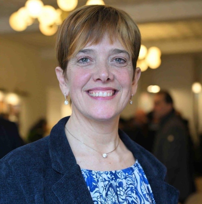 Bagnasco “incorona” Ricci candidata sindaco del centrodestra