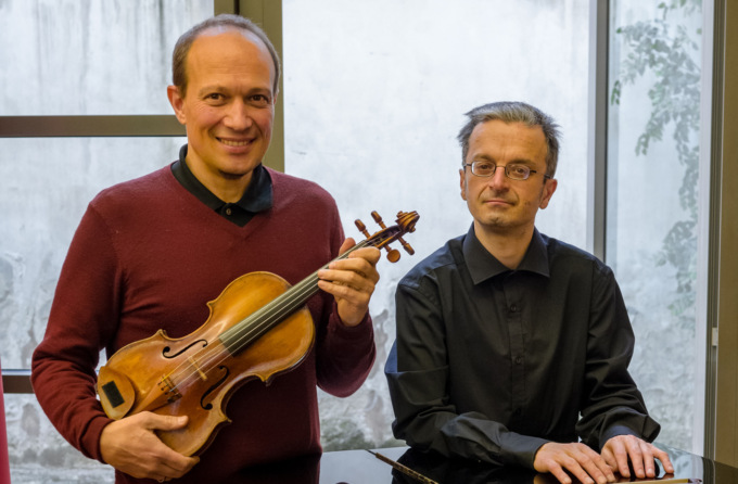 “La magia dell’arco”: a Sestri Levante concerto pasquale di Andrea Bacchetti e Francesco Manara
