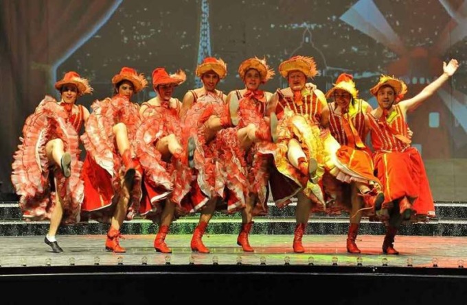 “Di poppa…o di prua?”, al Teatro Sociale il nuovo spettacolo della Baistrocchi