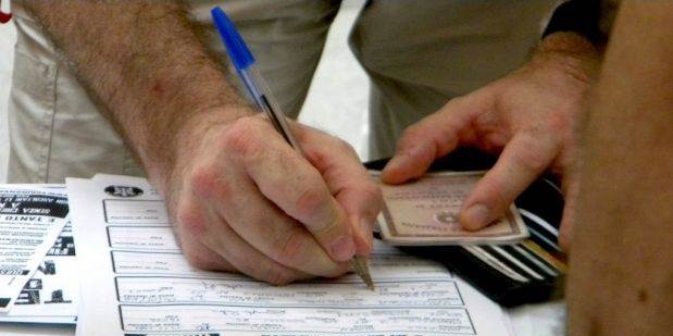 Sabato 30 marzo raccolta firme contro il depuratore in Colmata