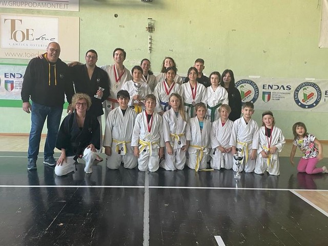 Domenica 14 i ragazzi dell’Accademia Arti Marziali al campionato regionale E.N.D.A.S