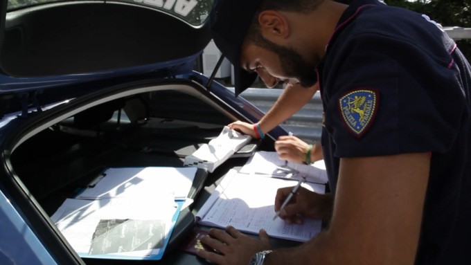 Intensificati i controlli della Polizia Stradale: 30 sanzioni a Recco