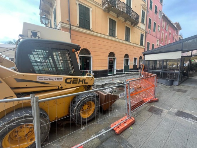 Sestri, prosegue la polizia delle condotte nel centro storico