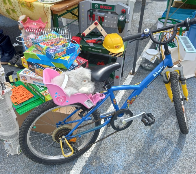 Venerdì 3 maggio il Mercatino del riuso e del baratto a scuola