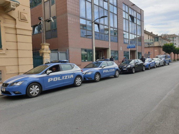Denunciati due giovani per truffa aggravata