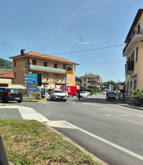 Incidente a Carasco, tre veicoli coinvolti