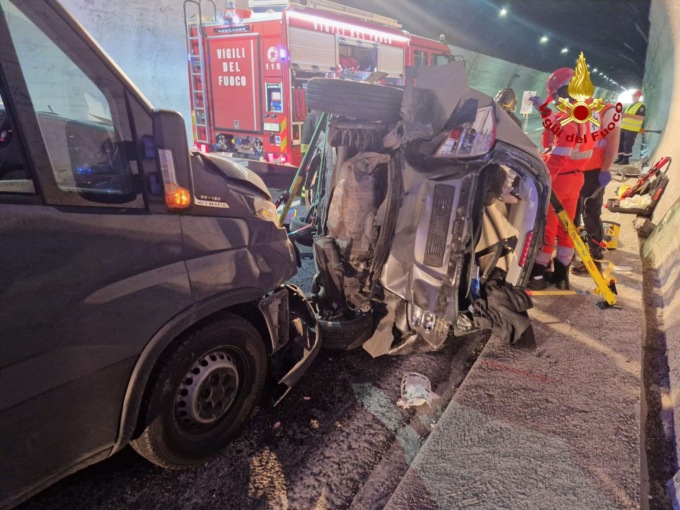 A12, tamponamento multiplo tra Rapallo e Recco