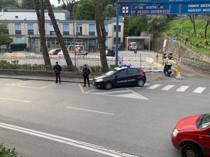 Ruba negli uffici di Città metropolitana di Genova, 23enne denunciata