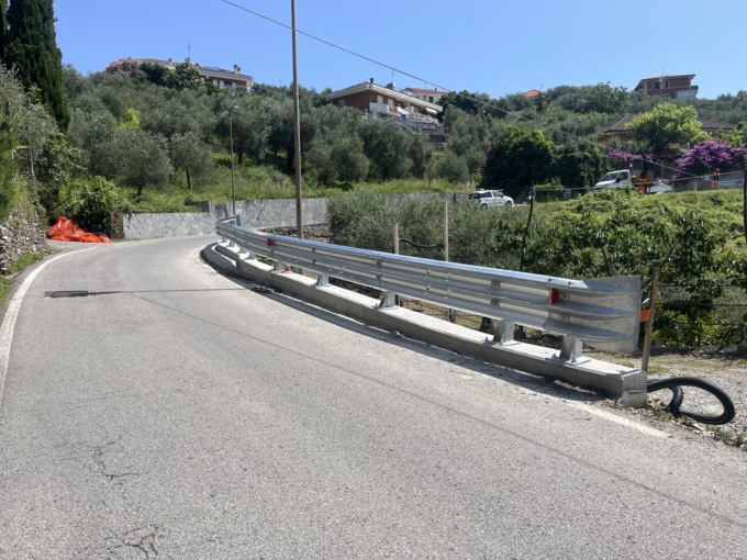 Chiavari, si concludono i lavori di asfaltatura di via per Maxena