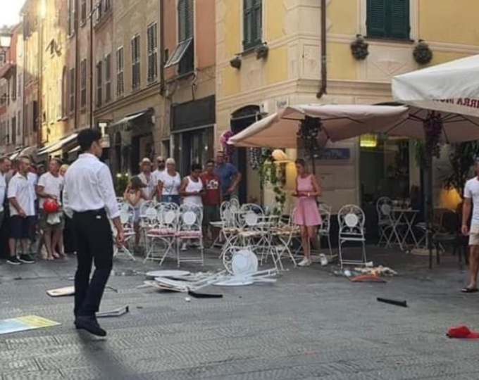 Violenta rissa in centro a Rapallo, è emergenza