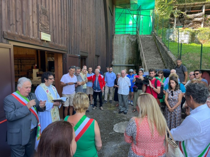 Borzonasca, intitolato ad Angelo Brignole il Palazzetto dello Sport