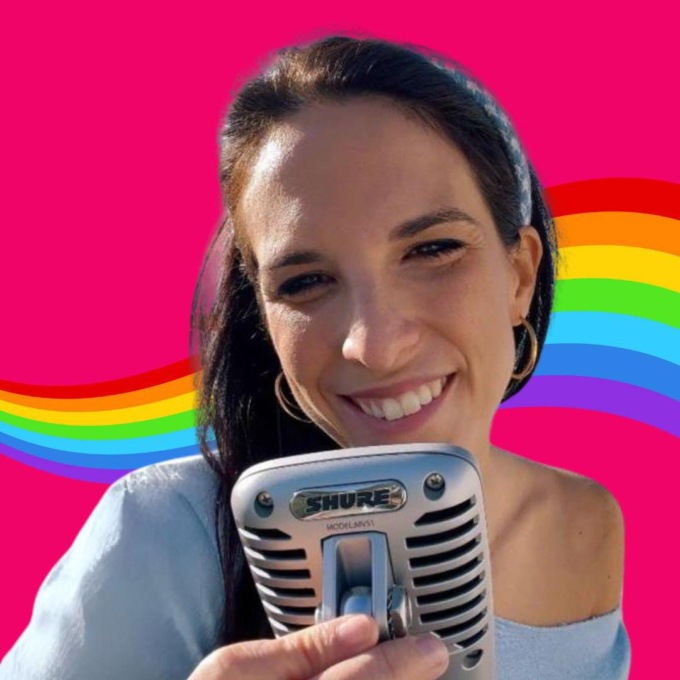 Elena Ventura presenta i suoi inediti all’arena di Villa Rocca