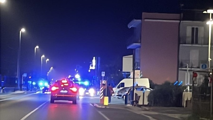 Cavi di Lavagna, auto investe giovane