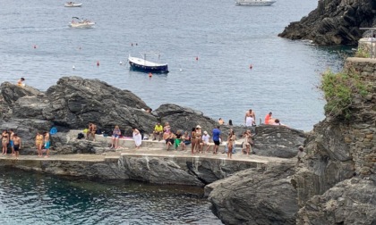 La Comunità marinara delle Cinque Terre chiede scogliere più grandi contro le mareggiate