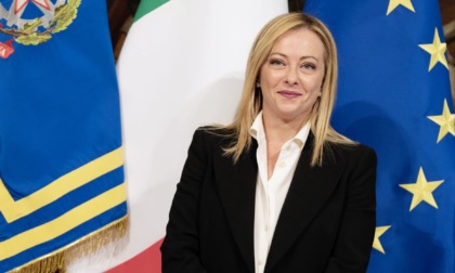 La sedia del coraggio alla Presidente Giorgia Meloni