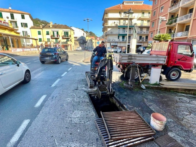 Partiti gli interventi di pulizia delle vasche di decantazione dei rivi del torrente Rupinaro e del fiume Entella